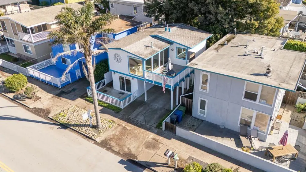 204 Aptos Beach Drive Aptos, CA 95003
