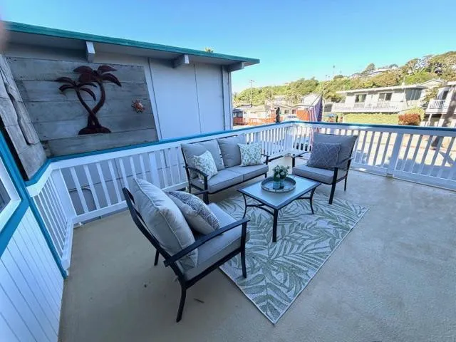 204 Aptos Beach Drive Aptos, CA 95003