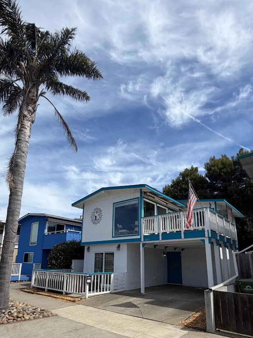 204 Aptos Beach Drive Aptos, CA 95003