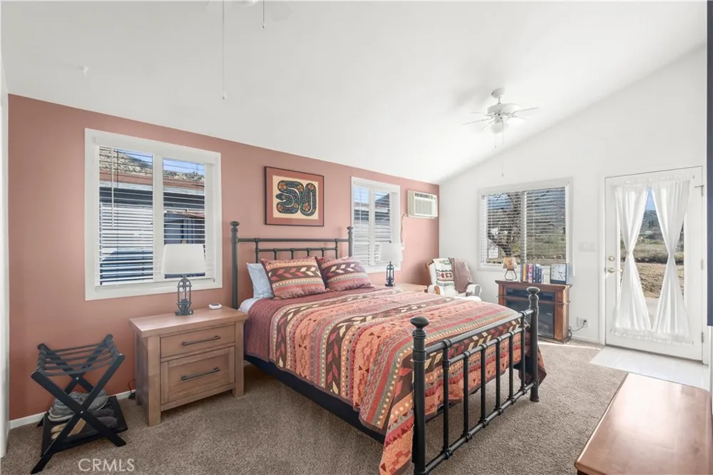 2868 Webb Lake Isabella, CA 93240