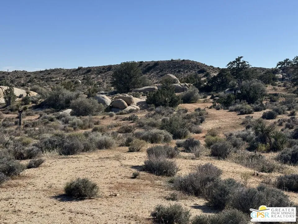 900 Parsons Ranch Road Pioneertown, CA 92268