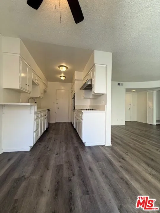 334 S Gramercy Place Los Angeles, CA 90020
