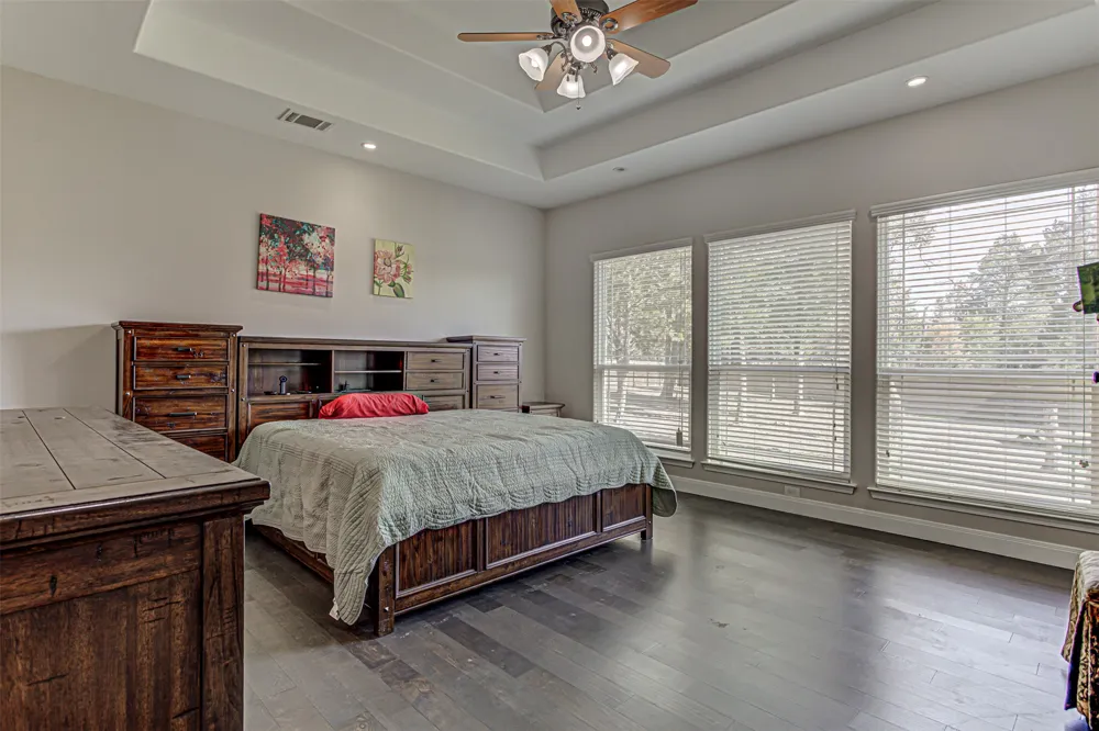 105 Arbors Circle Elgin, TX 78621
