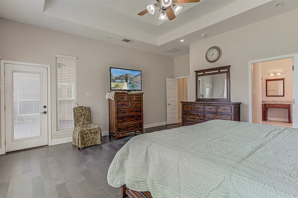 105 Arbors Circle Elgin, TX 78621
