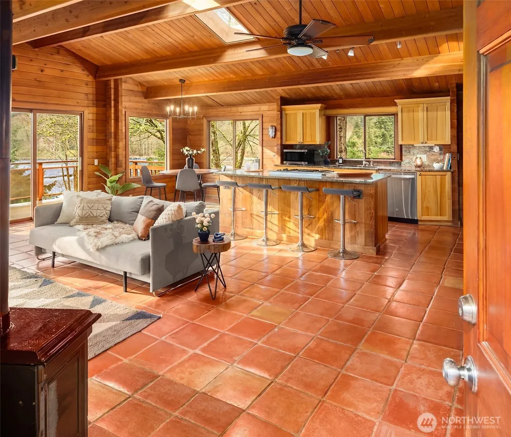 8121 SW 222nd Place Vashon, WA 98070