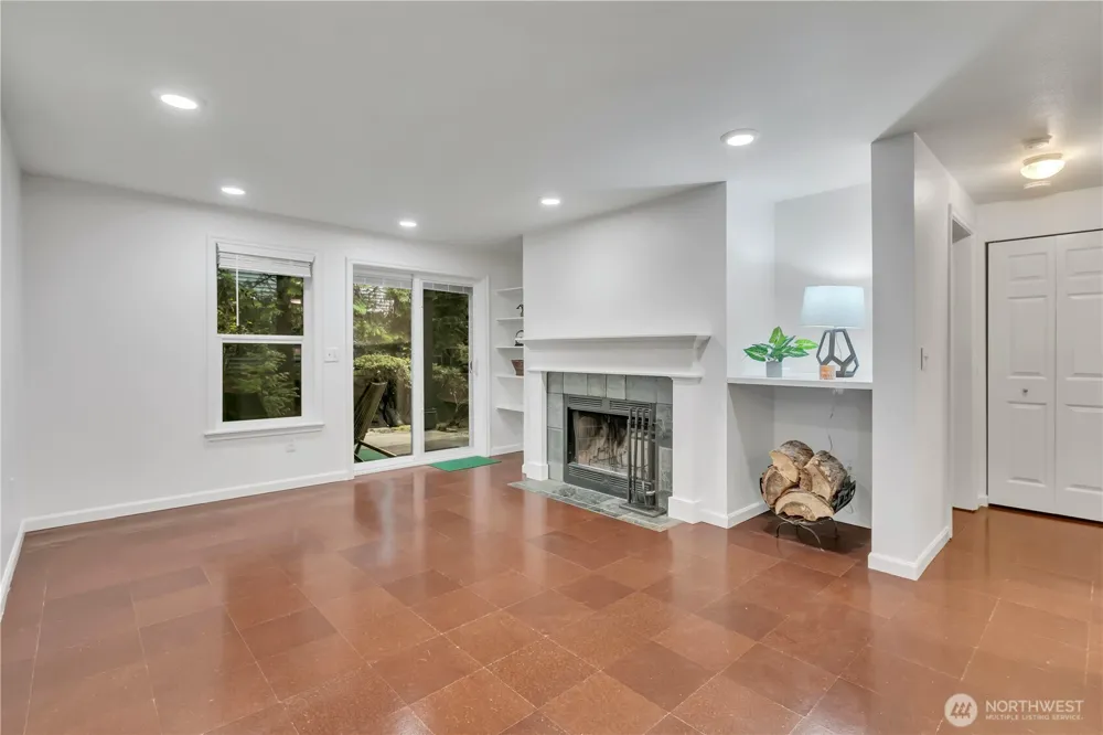 13209 Newcastle Way #A104 Newcastle, WA 98059