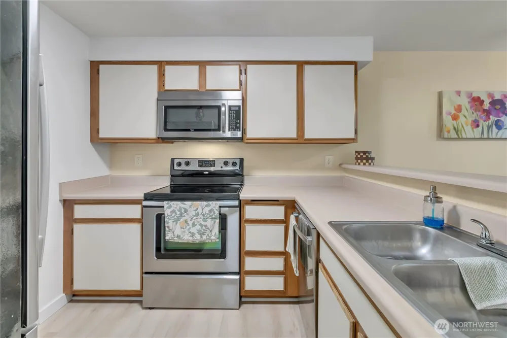 13209 Newcastle Way #A104 Newcastle, WA 98059