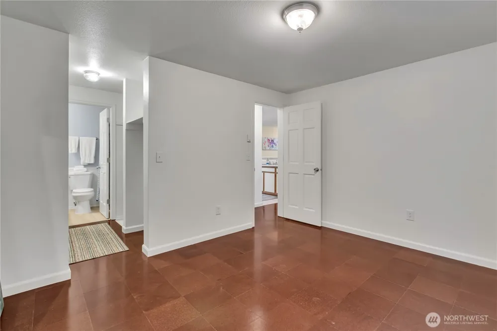 13209 Newcastle Way #A104 Newcastle, WA 98059