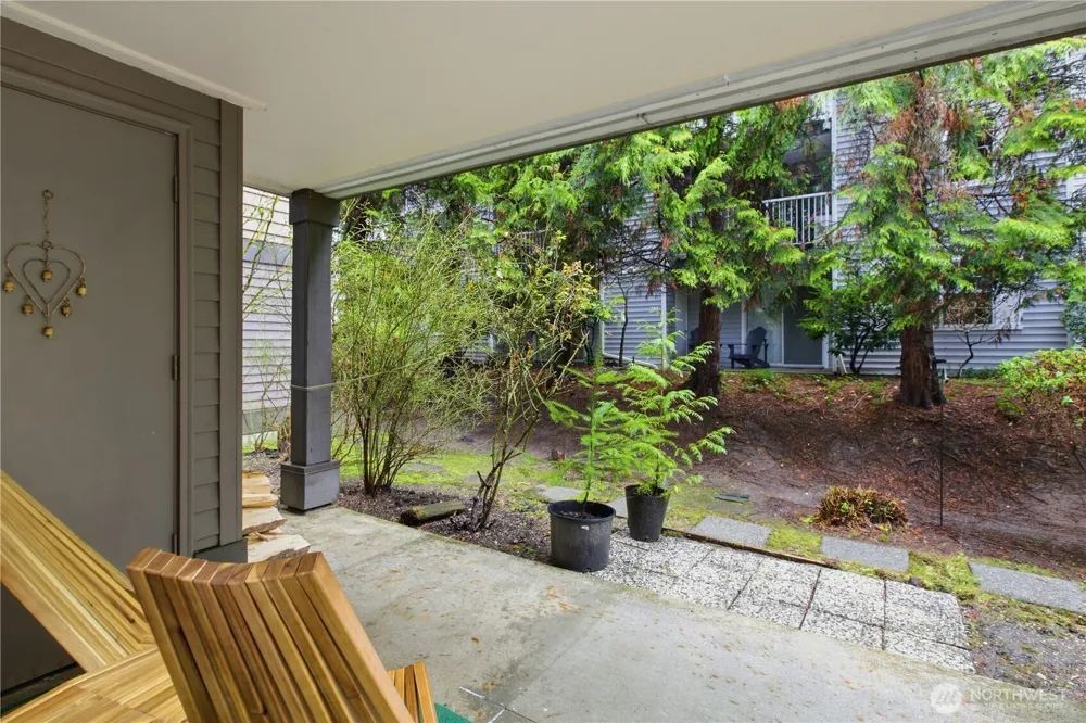 13209 Newcastle Way #A104 Newcastle, WA 98059