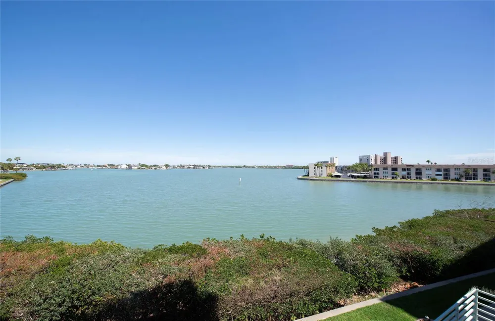 7979 SAILBOAT KEY BOULEVARD S #208 South Pasadena, FL 33707