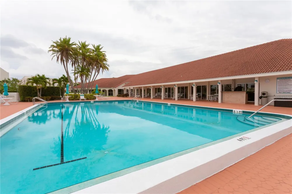 7979 SAILBOAT KEY BOULEVARD S #208 South Pasadena, FL 33707