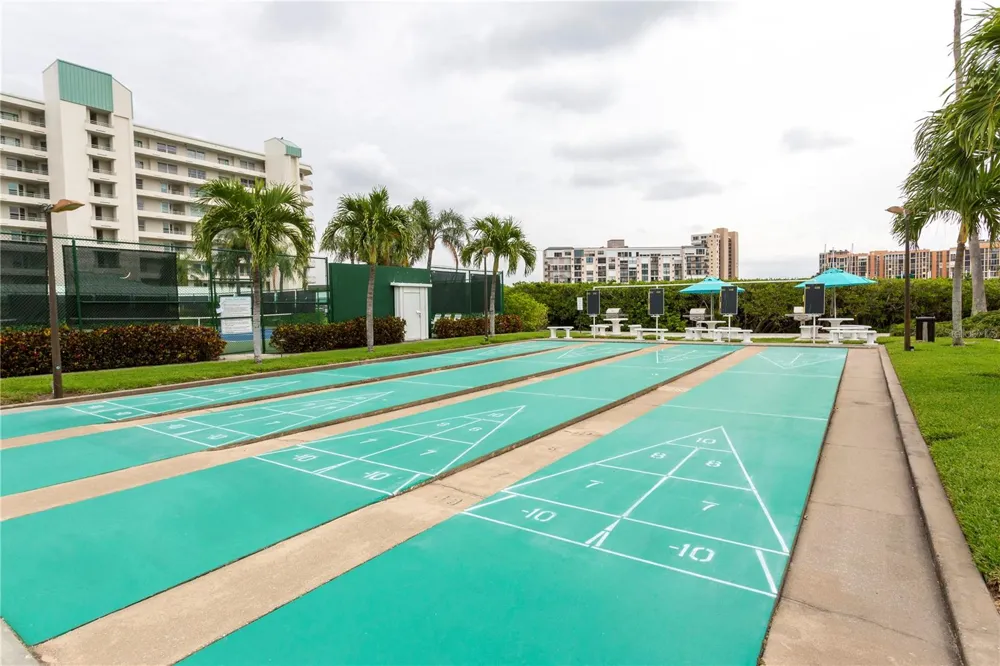 7979 SAILBOAT KEY BOULEVARD S #208 South Pasadena, FL 33707