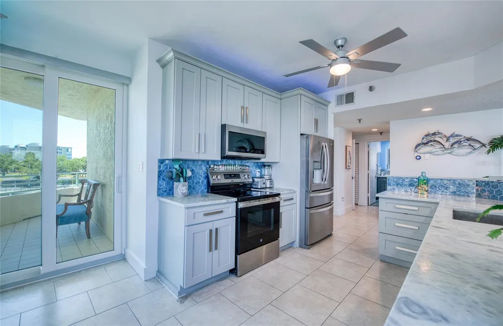 7979 SAILBOAT KEY BOULEVARD S #208 South Pasadena, FL 33707