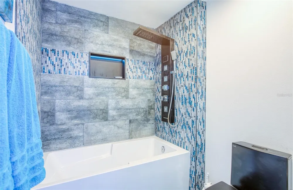 7979 SAILBOAT KEY BOULEVARD S #208 South Pasadena, FL 33707