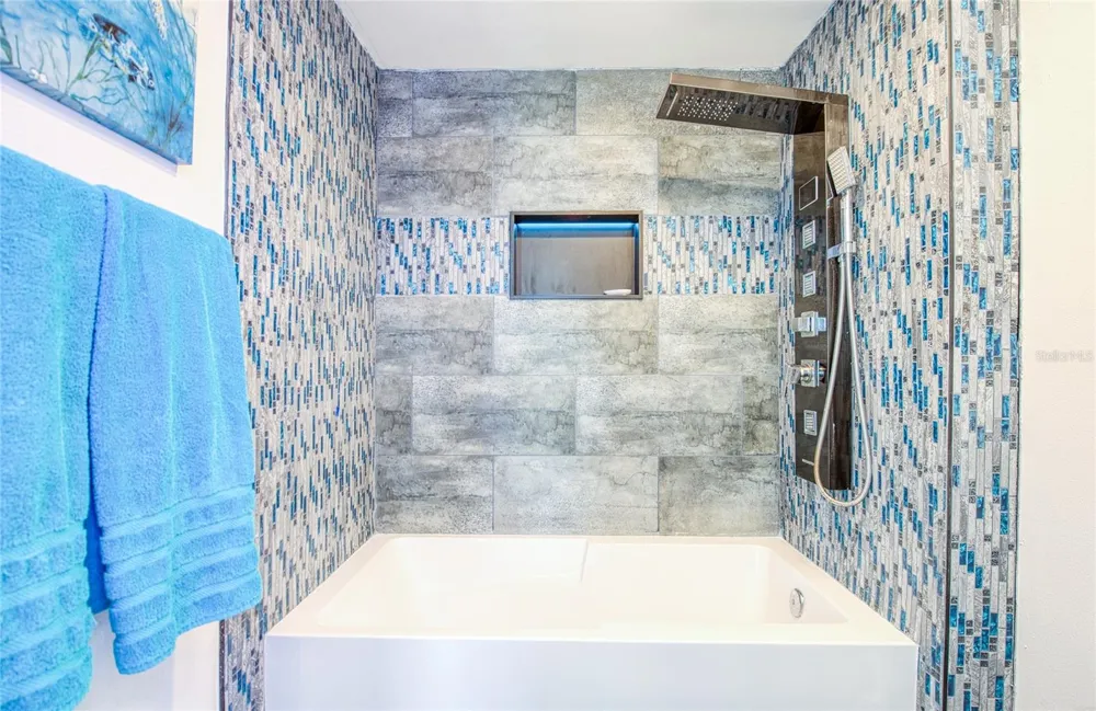 7979 SAILBOAT KEY BOULEVARD S #208 South Pasadena, FL 33707