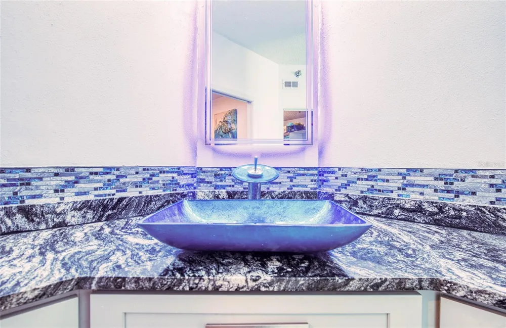 7979 SAILBOAT KEY BOULEVARD S #208 South Pasadena, FL 33707
