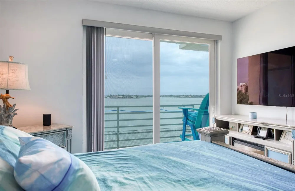 7979 SAILBOAT KEY BOULEVARD S #208 South Pasadena, FL 33707