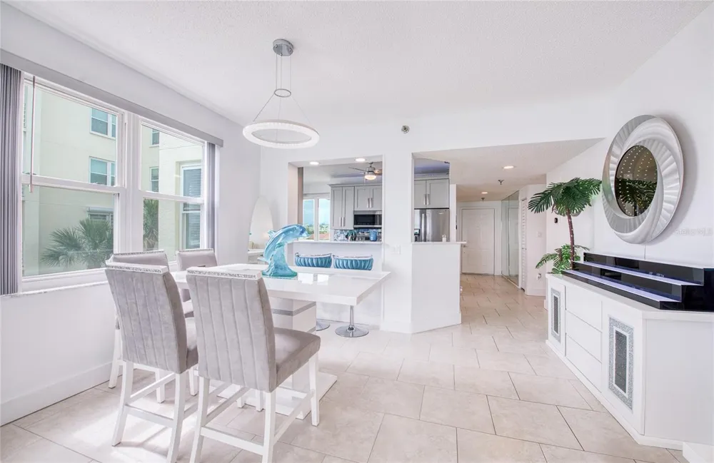 7979 SAILBOAT KEY BOULEVARD S #208 South Pasadena, FL 33707