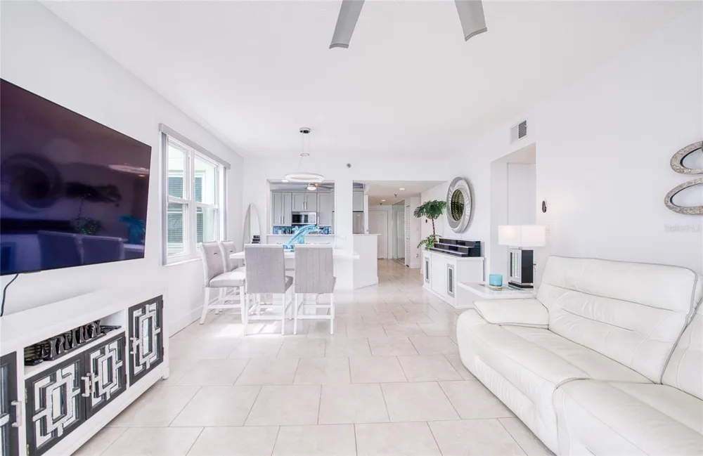 7979 SAILBOAT KEY BOULEVARD S #208 South Pasadena, FL 33707