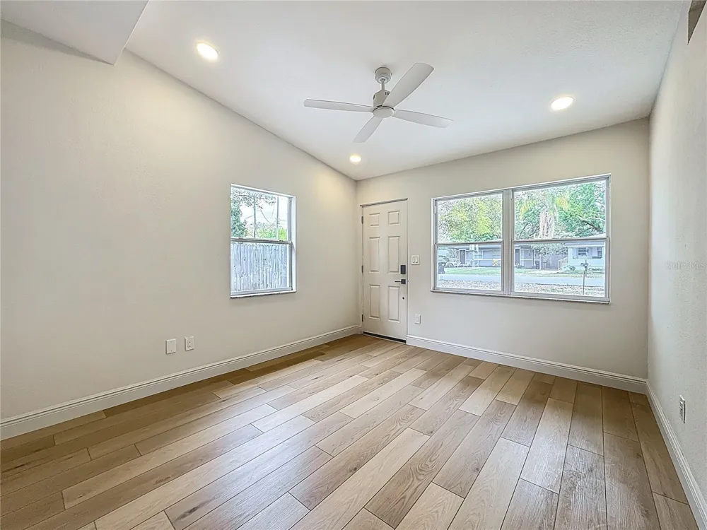 1018 DOWD AVENUE Orlando, FL 32804