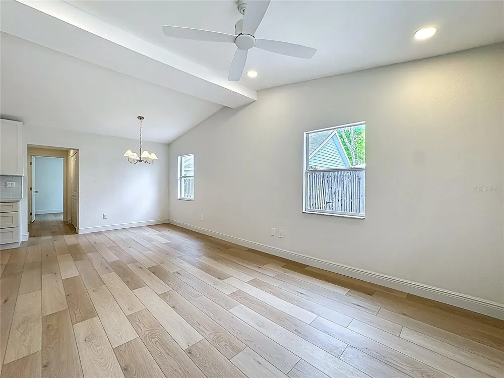 1018 DOWD AVENUE Orlando, FL 32804