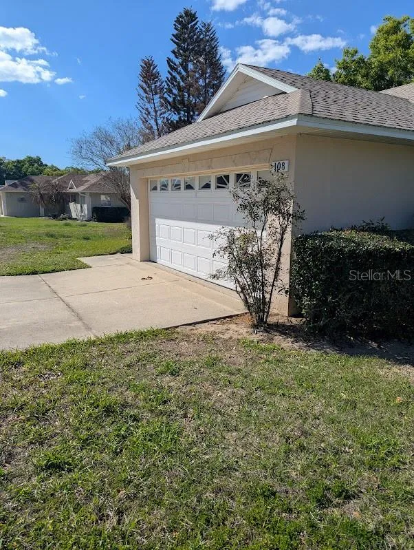 108 TWIN LAKE CIRCLE Umatilla, FL 32784