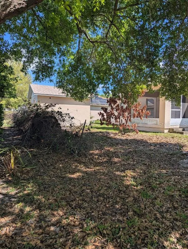 108 TWIN LAKE CIRCLE Umatilla, FL 32784