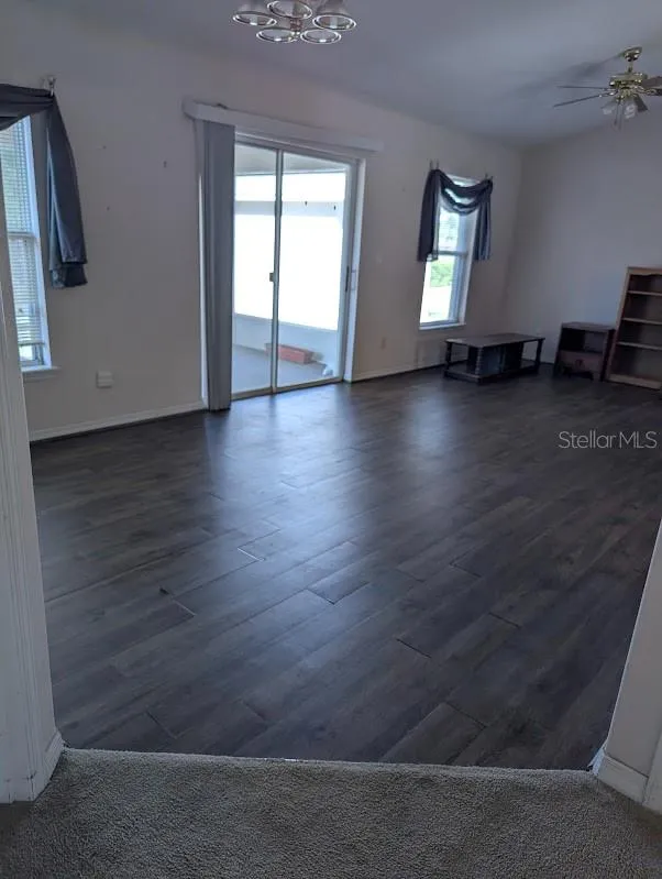 108 TWIN LAKE CIRCLE Umatilla, FL 32784