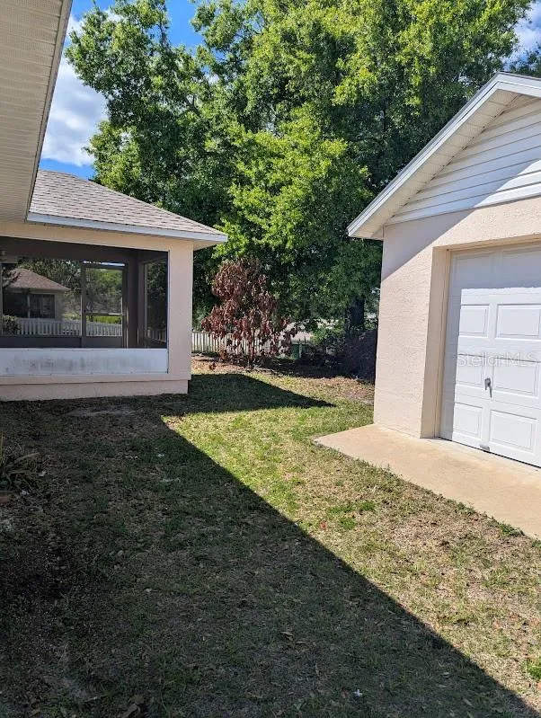 108 TWIN LAKE CIRCLE Umatilla, FL 32784