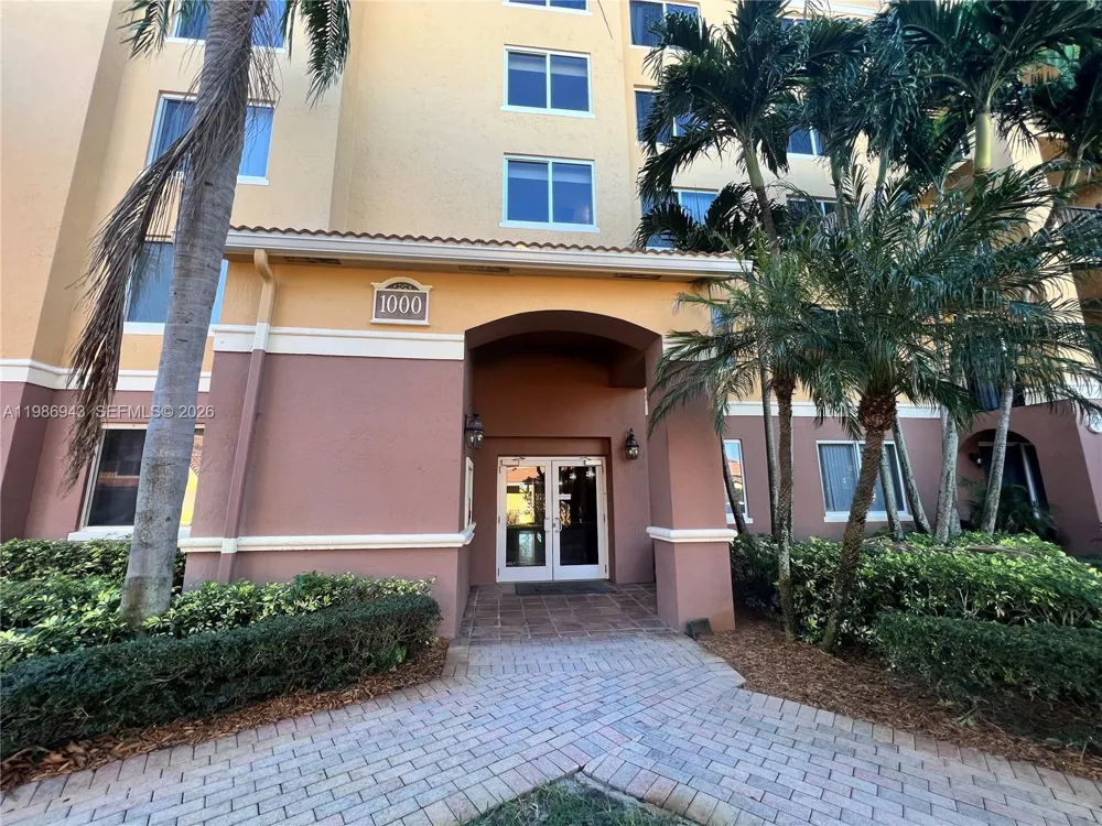 1000 Scotia Dr #101 Hypoluxo, FL 33462