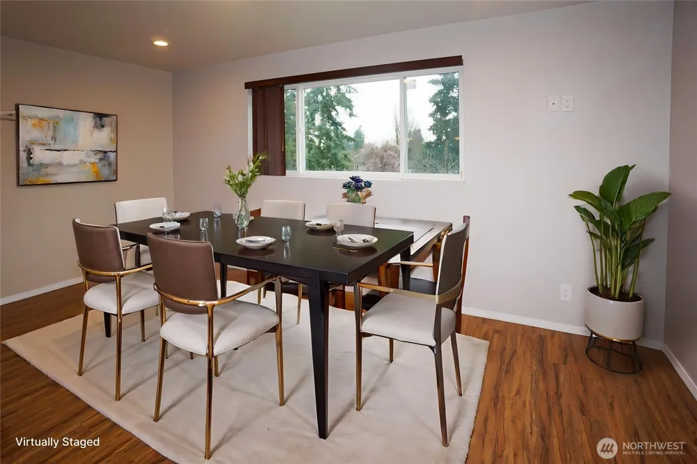 14948 6th Avenue S Burien, WA 98168