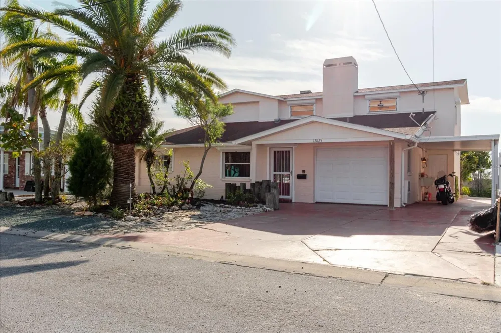 12825 5TH ISLE Hudson, FL 34667