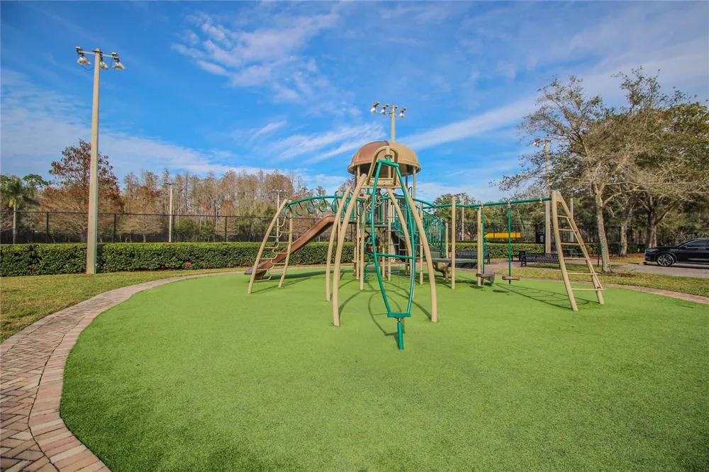 3960 MERMOOR DRIVE Palm Harbor, FL 34685