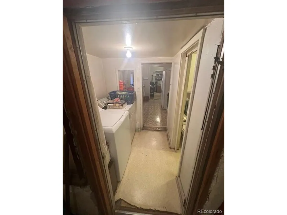 922 8th Street Alamosa, CO 81101