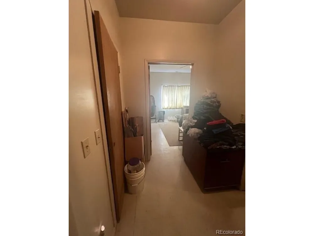 922 8th Street Alamosa, CO 81101