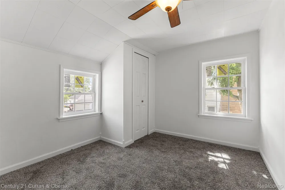 13367 Fordline Street Southgate City, MI 48195
