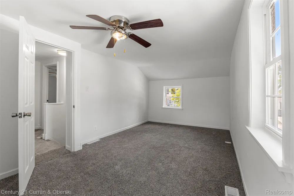 13367 Fordline Street Southgate City, MI 48195