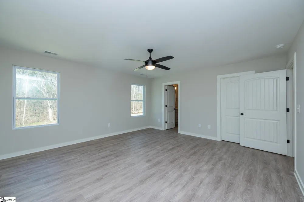 9892 Highway 252 Ware Shoals, SC 29692