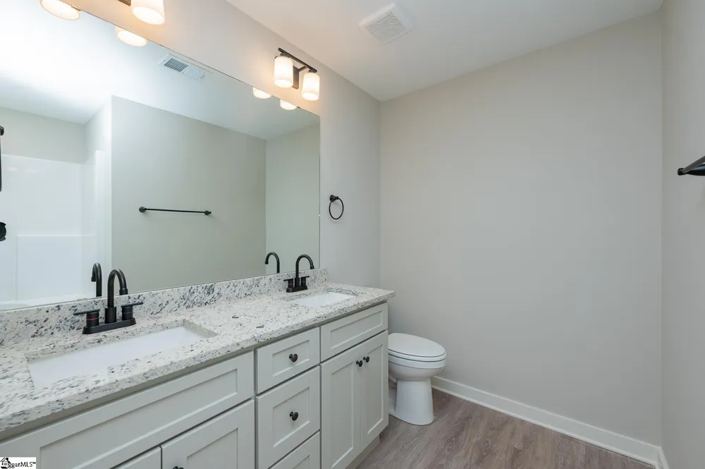 9892 Highway 252 Ware Shoals, SC 29692