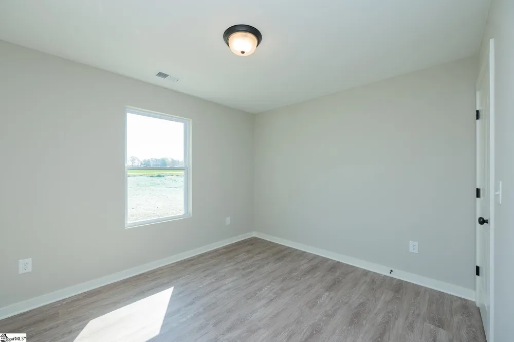 9892 Highway 252 Ware Shoals, SC 29692