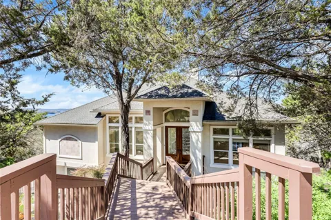 7008 Deepwood Drive
