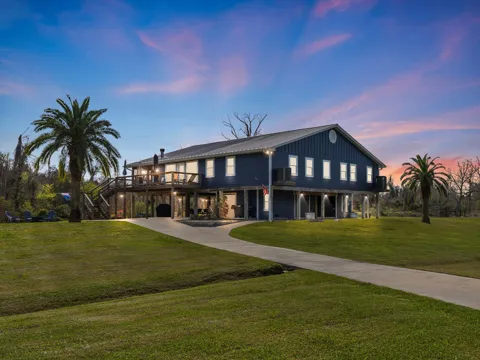890 Exotic Isle Drive