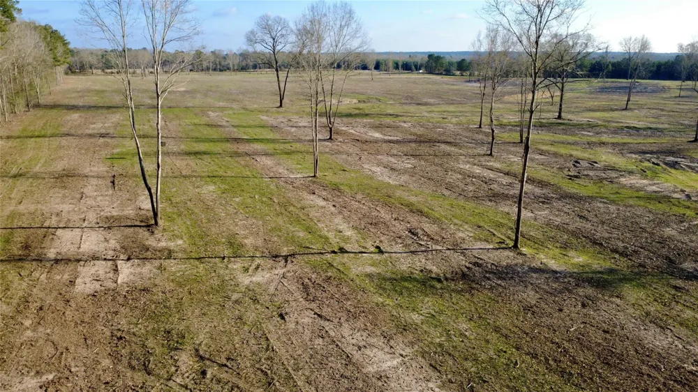 693 County Road 4700 Kennard, TX 75847