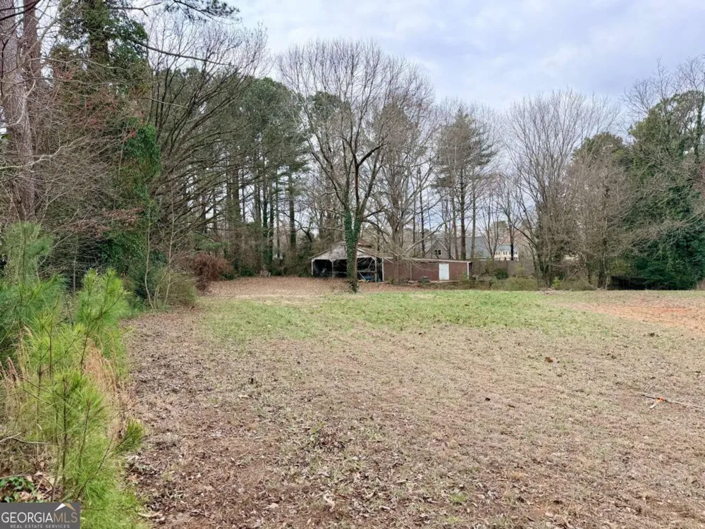 1400 Woodstock RD Roswell, GA 30075