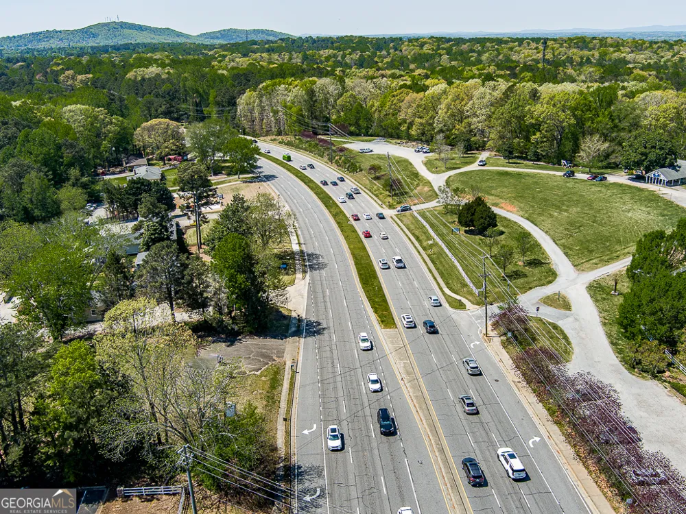 1400 Woodstock RD Roswell, GA 30075