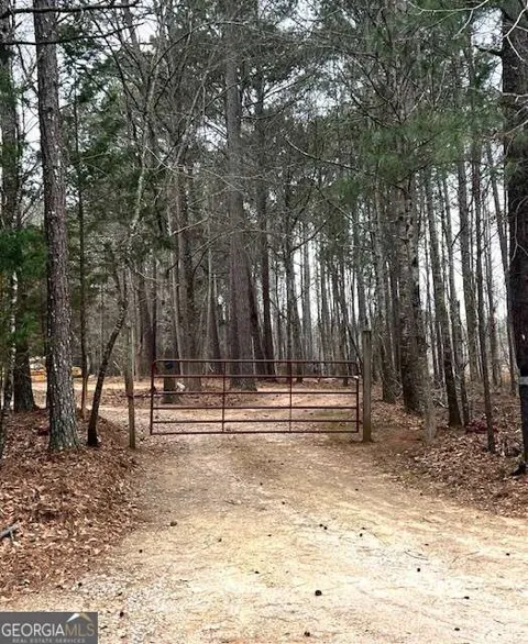 1190 Old Madison HWY
