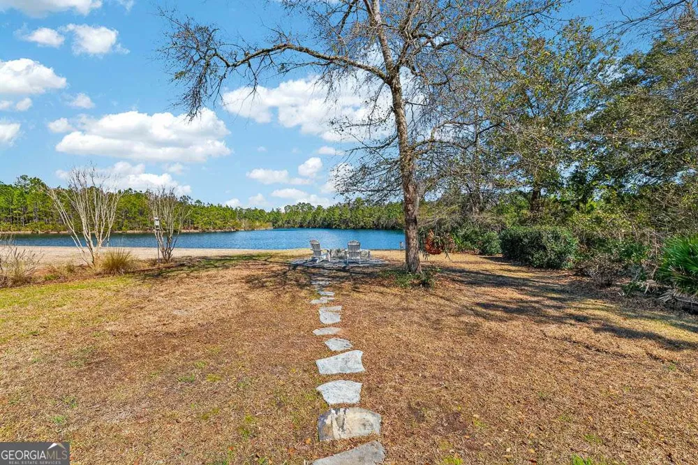 24 Bitter End CT Waverly, GA 31565