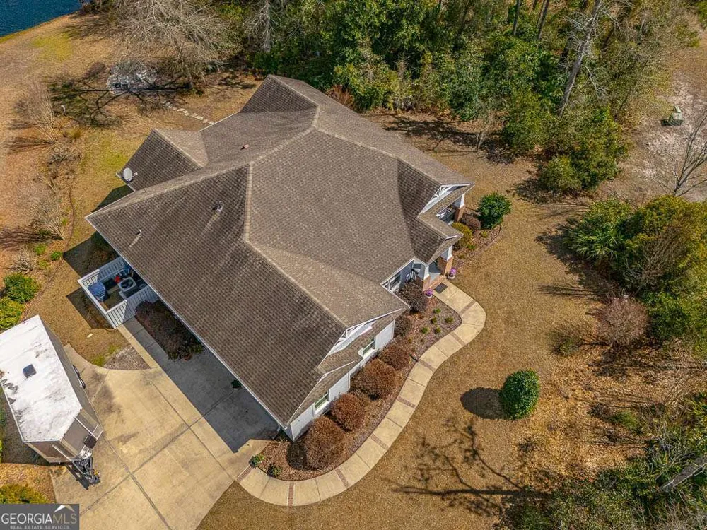 24 Bitter End CT Waverly, GA 31565