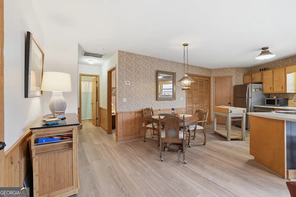 578 Saddleback CIR Sky Valley, GA 30537