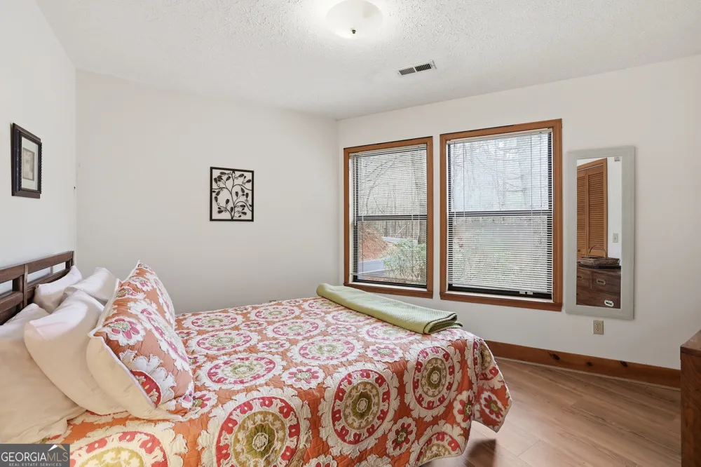 578 Saddleback CIR Sky Valley, GA 30537